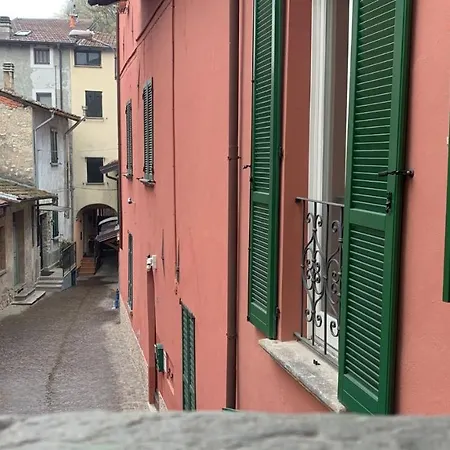 Centro Storico Apartament Porlezza